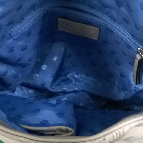 Women's Handbag NEW - Picture 5 of 8